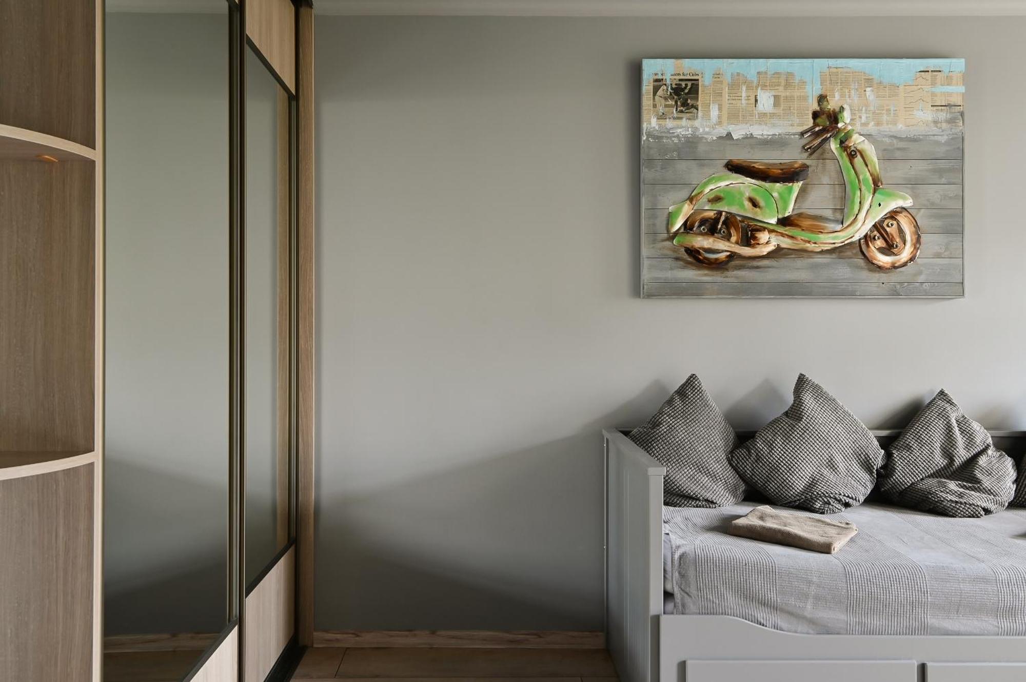 Quiet Loft With Free Parking Dzīvoklis